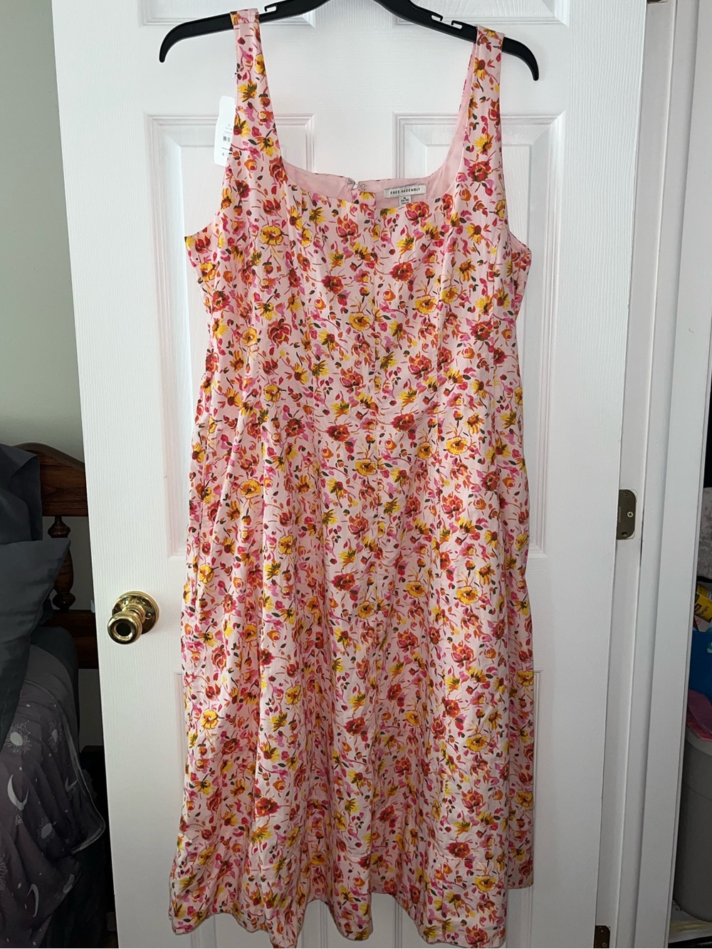 Floral Pink Midi Dress with Square Neckline